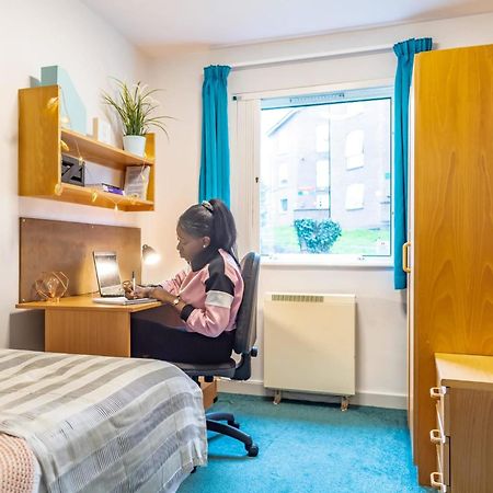 Broadgate Park Beeston Nottingham Apartment ภายนอก รูปภาพ