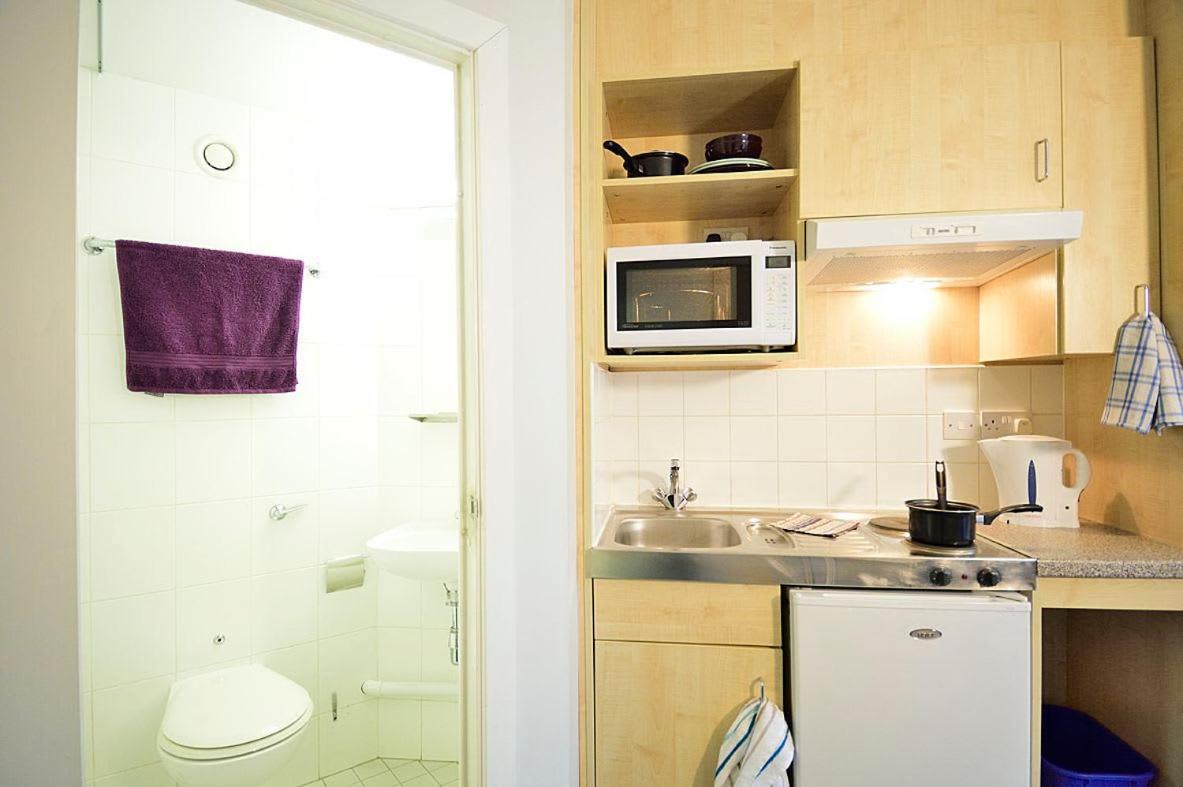 Broadgate Park Beeston Nottingham Apartment ภายนอก รูปภาพ